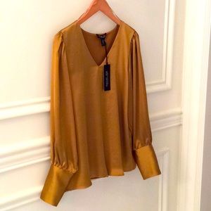 Rachel Zoe blouse NWT Size Medium